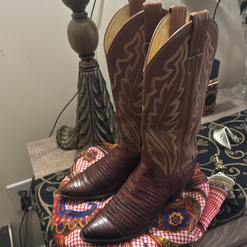 Women’s Justin Lizard Cowboy Boots - Picture 2 of 5